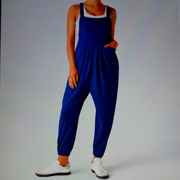HALARA Pants - SMALL    HALARA ADJUSTABLE WAFFLE JOGGER OVERALLS